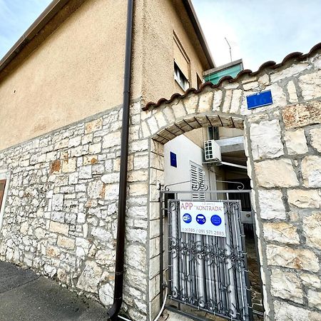 Apartment Kontrada Umag Eksteriør billede
