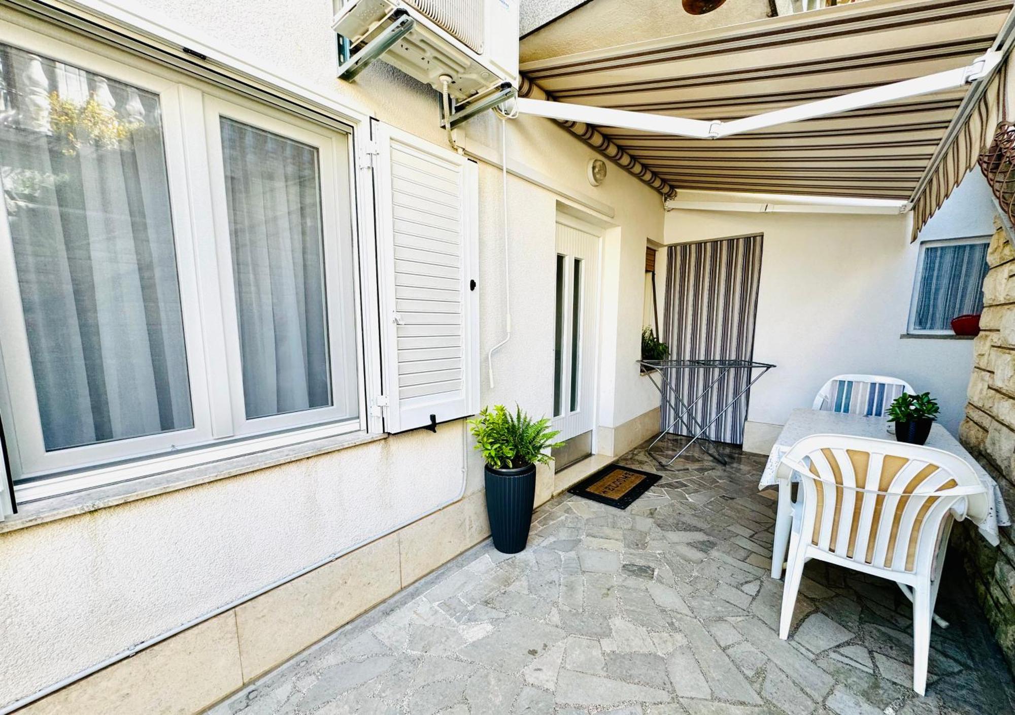 Apartment Kontrada Umag Eksteriør billede